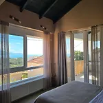 Apartment Marily's Seaview With Private Jacuzzi And Bbq