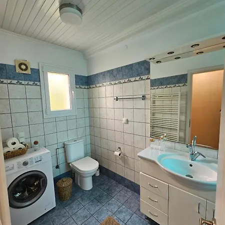 Marily's Seaview With Private Jacuzzi And Bbq *