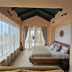 Lejlighed Marily's Seaview With Private Jacuzzi And Bbq Spartià